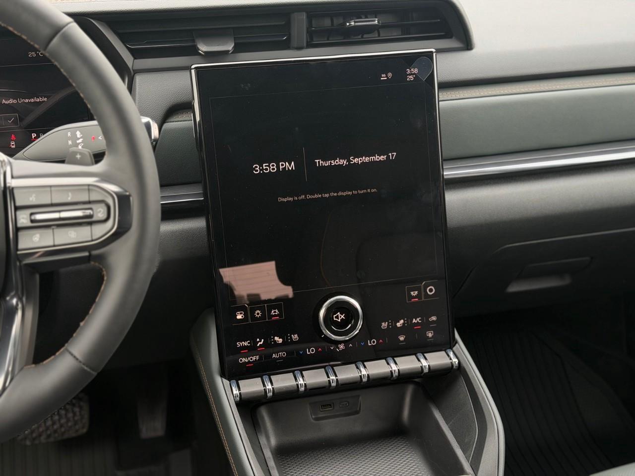 2027 GMC Terrain AT4 4dr All-Wheel Drive Photo