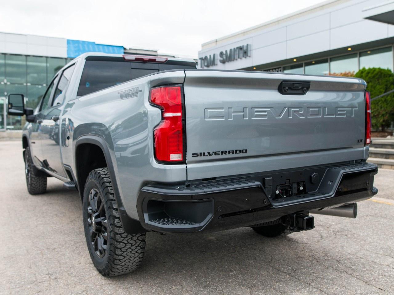 2026 Chevrolet SILVERADO 2500HD 4WD Crew Cab Standard Box LT Photo