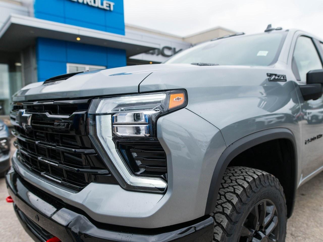 2026 Chevrolet SILVERADO 2500HD 4WD Crew Cab Standard Box LT Photo