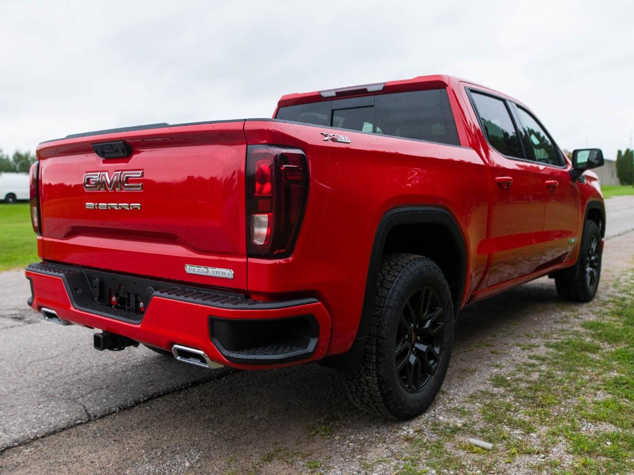2026 GMC Sierra 1500 Crew Cab Short Box 4-Wheel Drive Elevation Photo