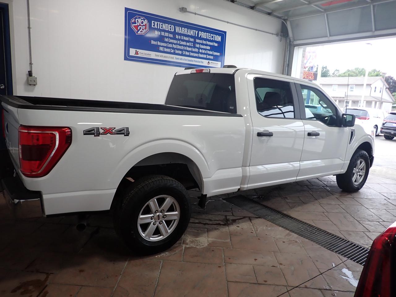 2022 Ford F-150 XLT SUPERCREW NAVI 6.5-FT BOX 4WD Photo2