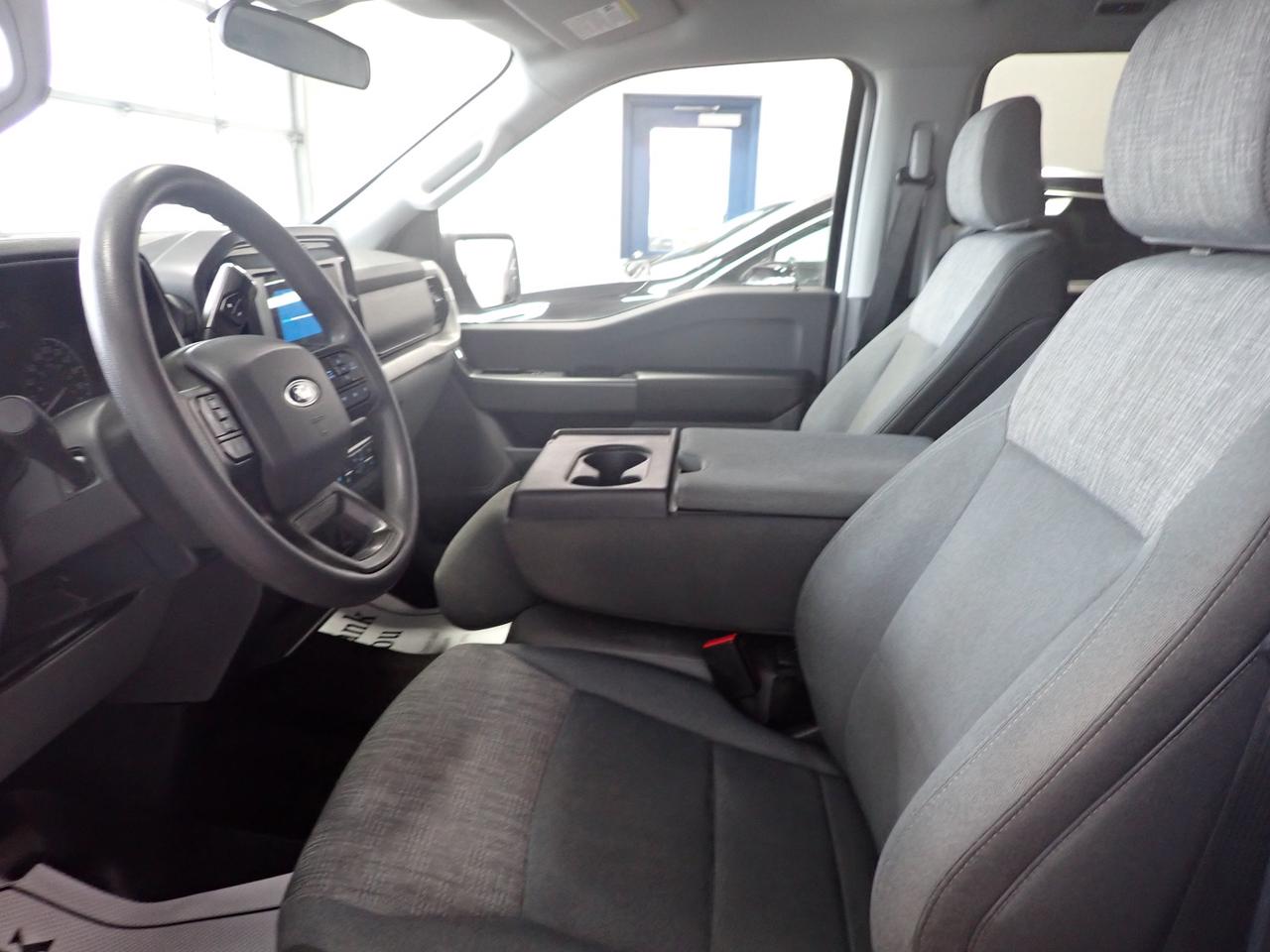 2022 Ford F-150 XLT SUPERCREW NAVI 6.5-FT BOX 4WD Photo