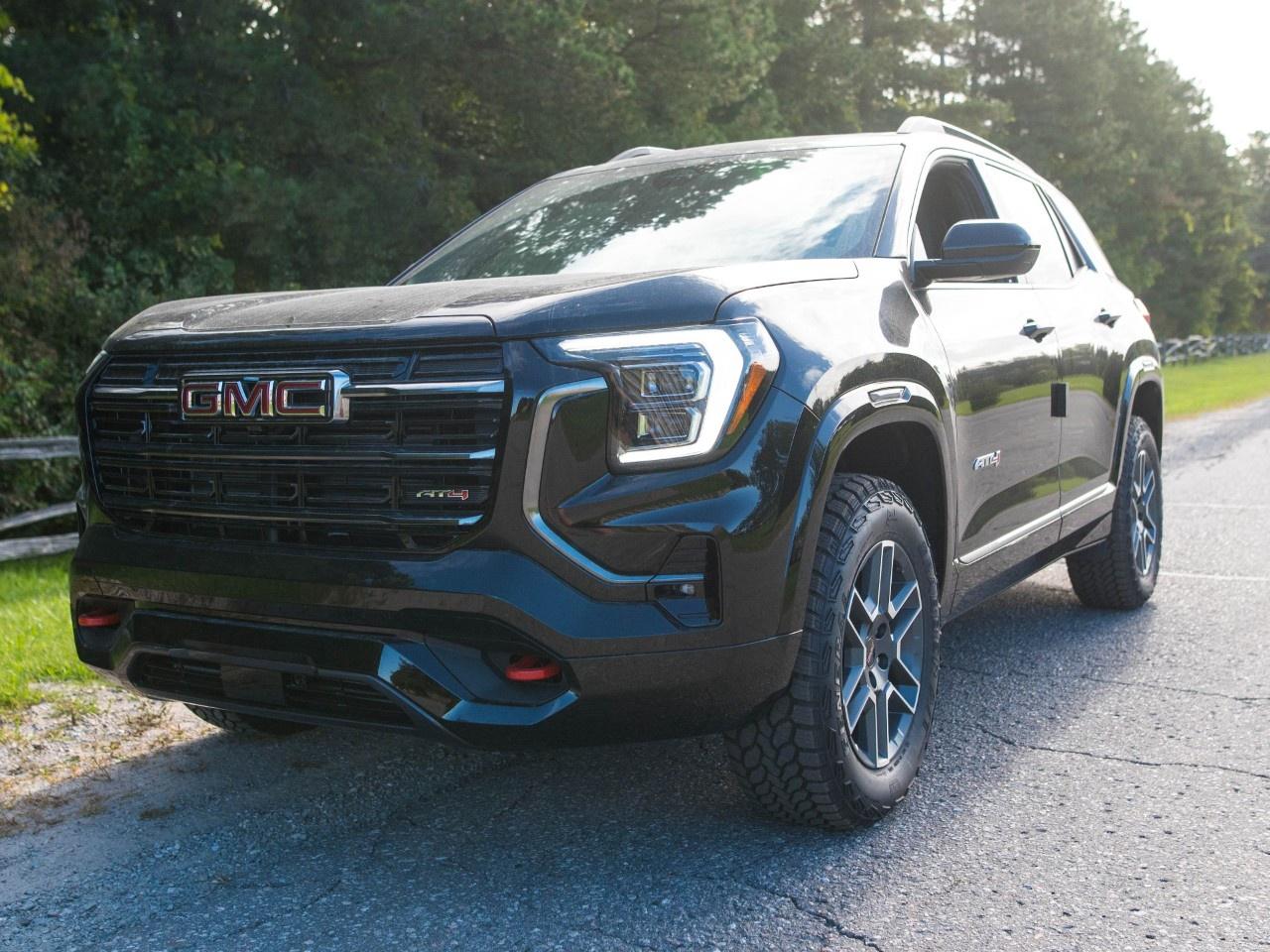 2027 GMC Terrain AWD AT4 Photo0
