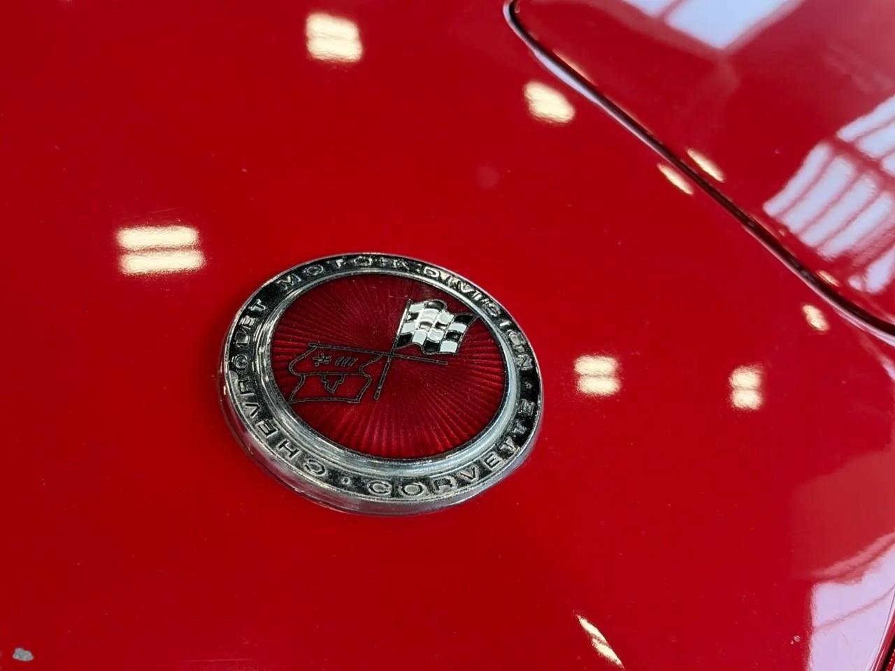 1973 Chevrolet Corvette Stingray  Photo