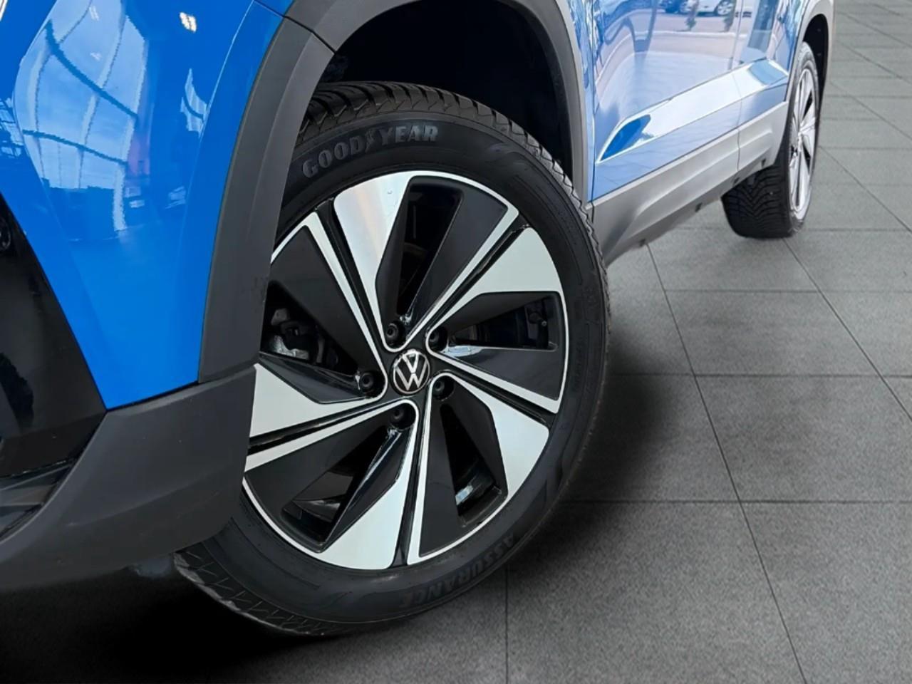 2024 Volkswagen Taos Comfortline 4dr All-Wheel Drive 4MOTION Photo5