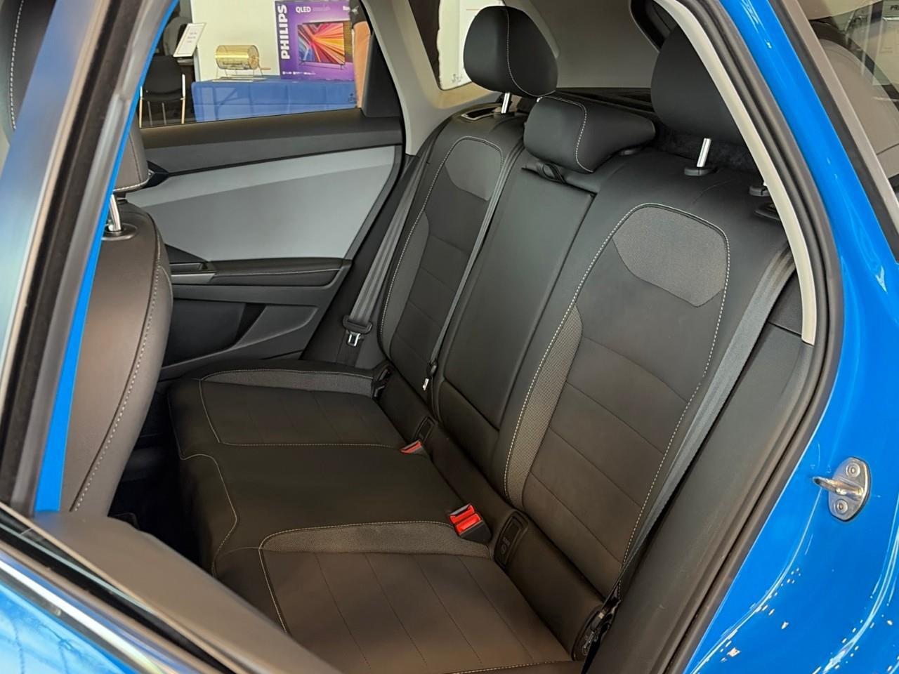 2024 Volkswagen Taos Comfortline 4dr All-Wheel Drive 4MOTION Photo