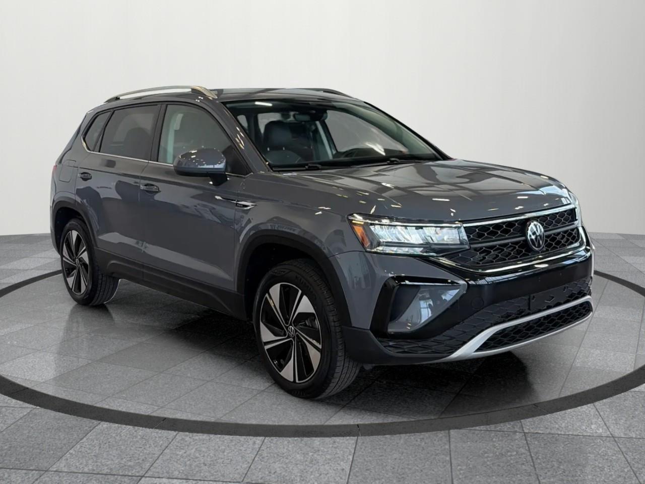 2024 Volkswagen Taos Comfortline 4dr All-Wheel Drive 4MOTION Photo