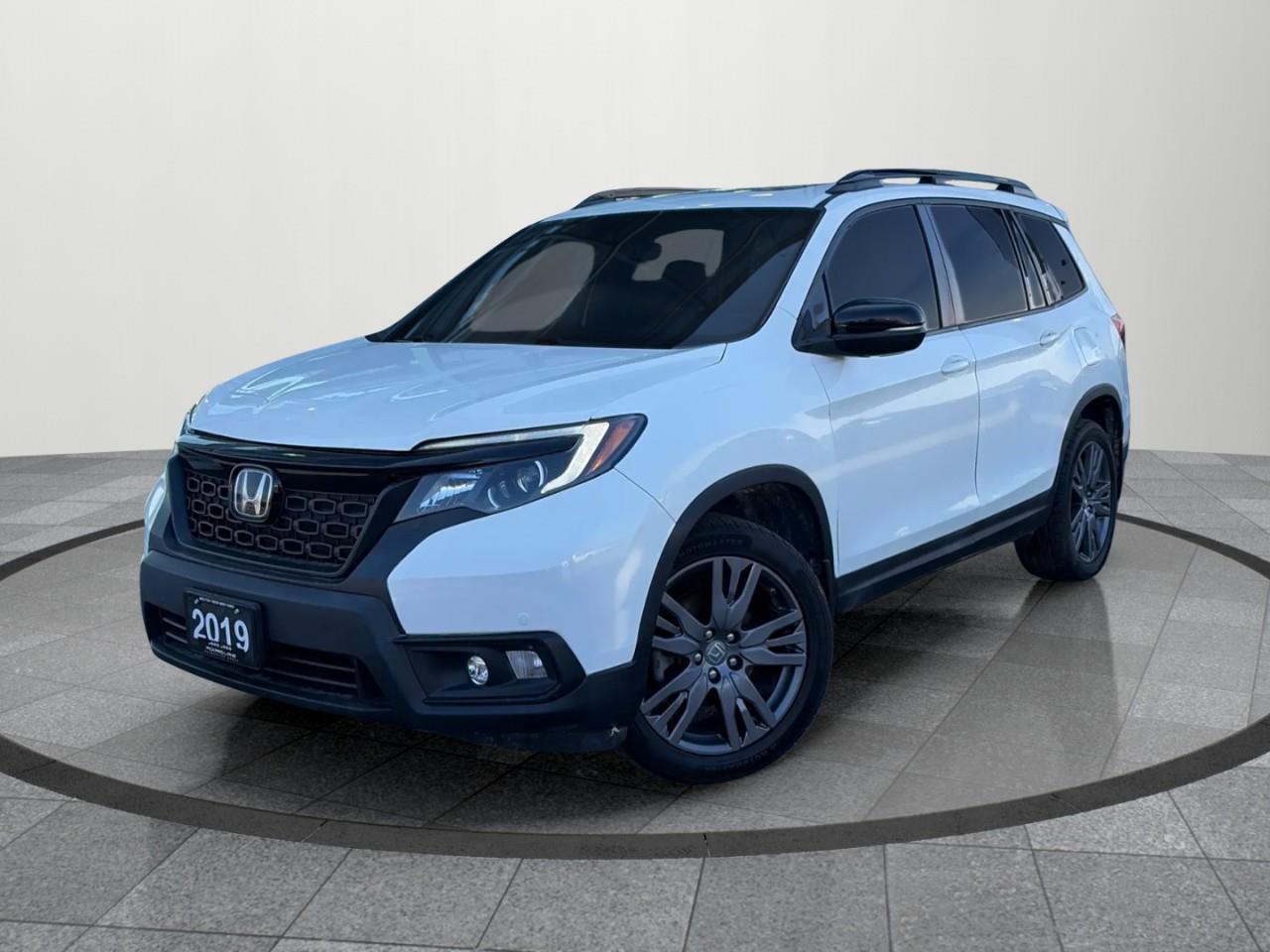 2019 Honda Passport EX-L 4dr All-Wheel Drive Photo0