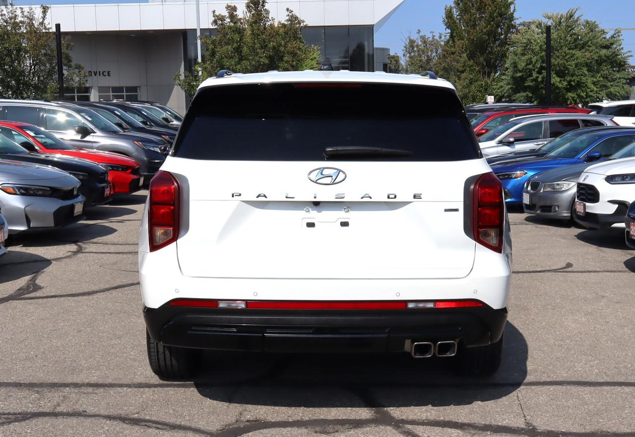 2024 Hyundai PALISADE Urban 7 Passenger 4dr All-Wheel Drive Photo3
