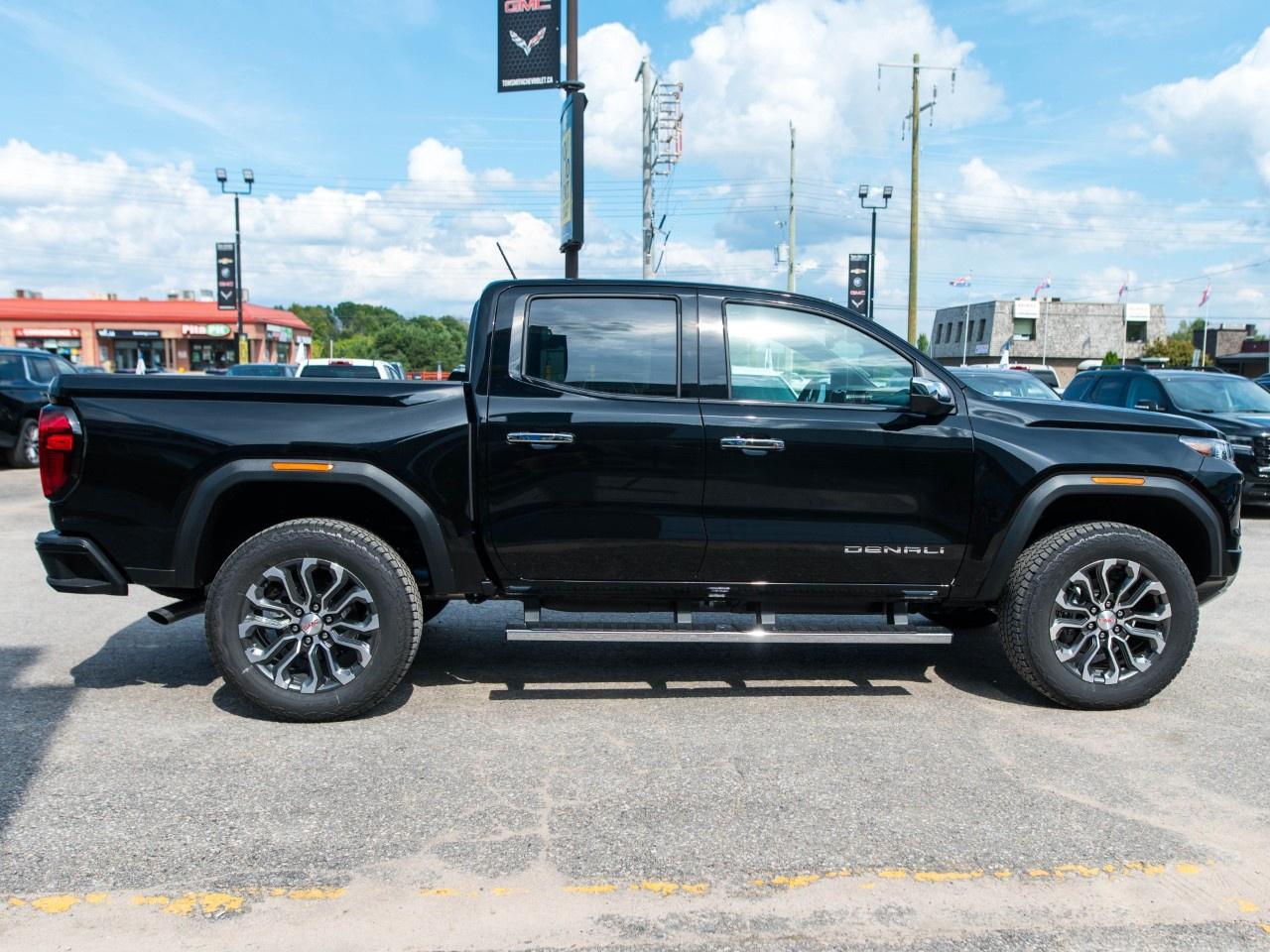 2026 GMC Canyon Crew Cab Short Box 4-Wheel Drive Denali Photo