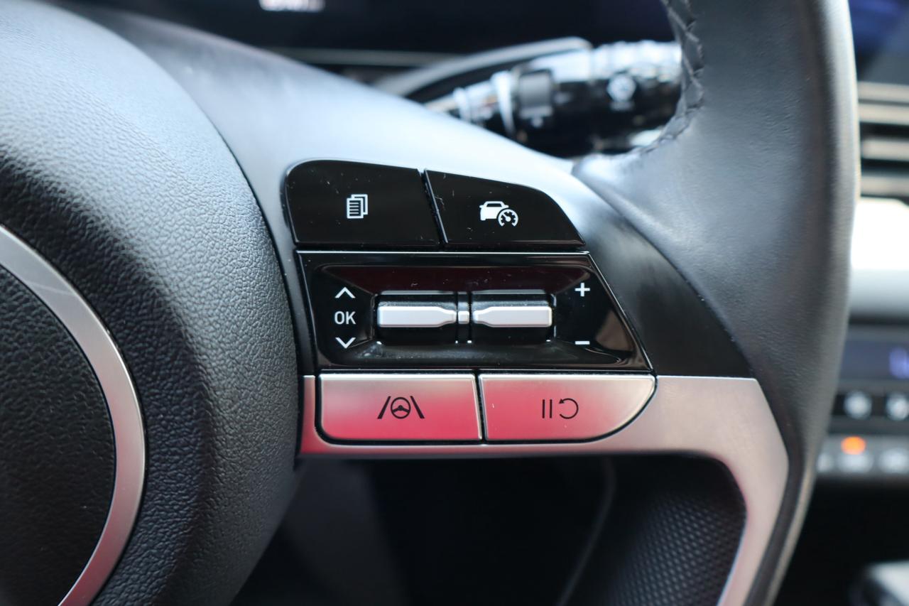 2024 Hyundai Elantra Preferred w/Tech Pkg 4dr Sedan Photo