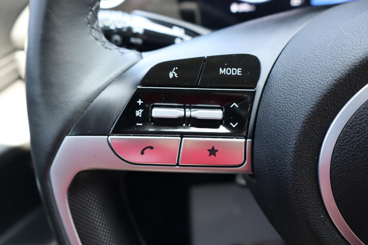 2024 Hyundai Elantra Preferred w/Tech Pkg 4dr Sedan Photo