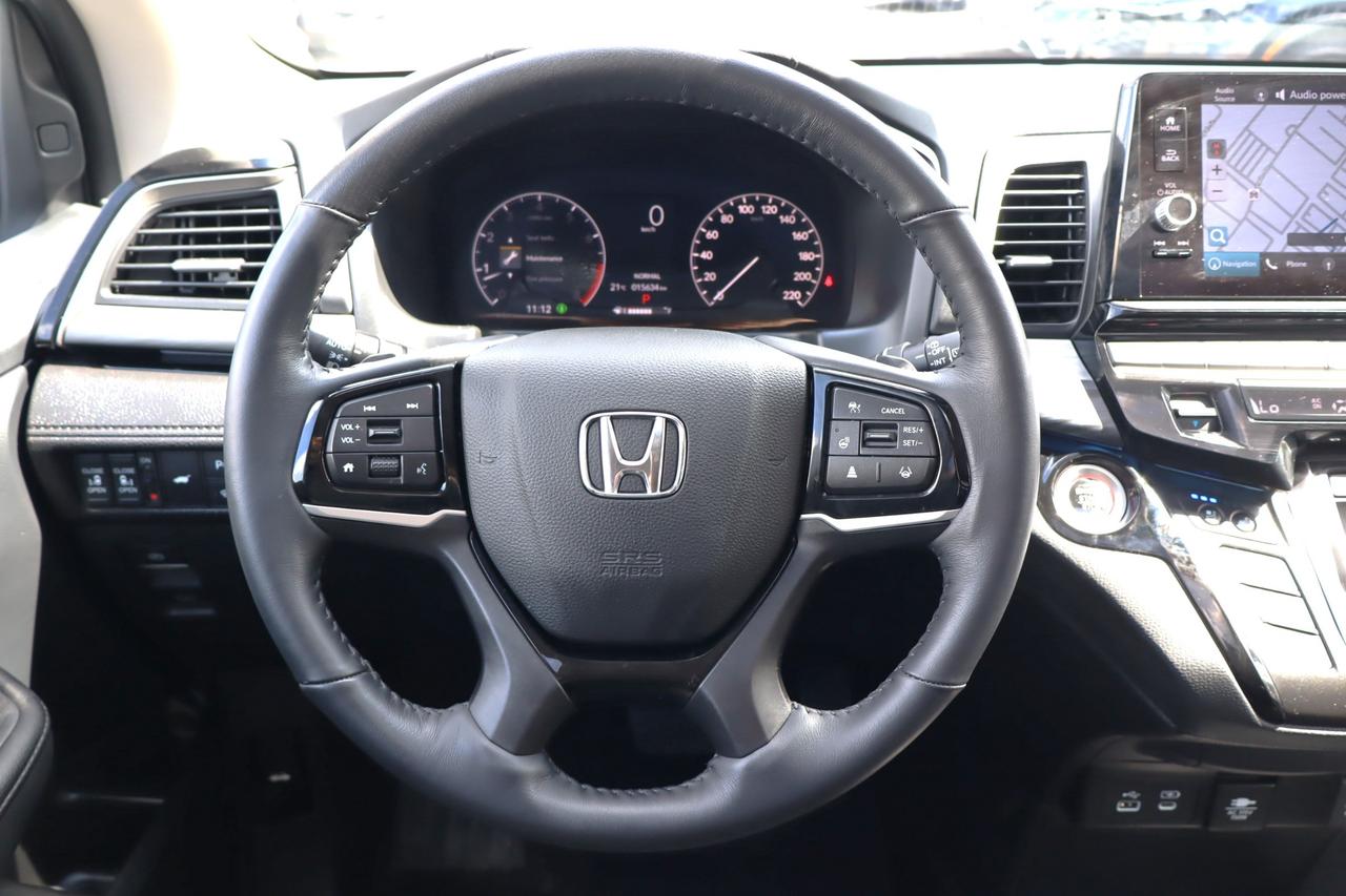 2025 Honda Odyssey Touring Passenger Van Photo
