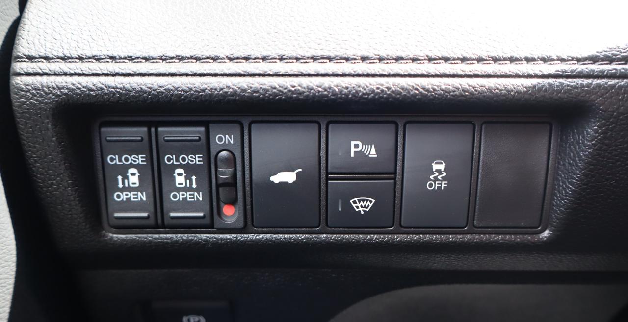 2025 Honda Odyssey Touring Passenger Van Photo