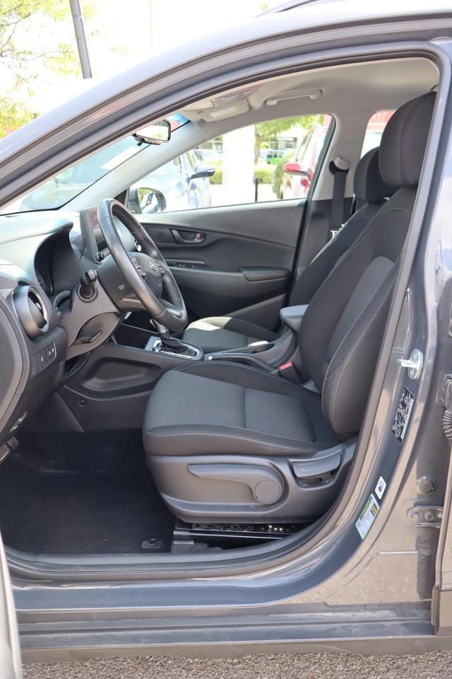 2023 Hyundai KONA 2.0L Preferred 4dr Front-Wheel Drive Photo