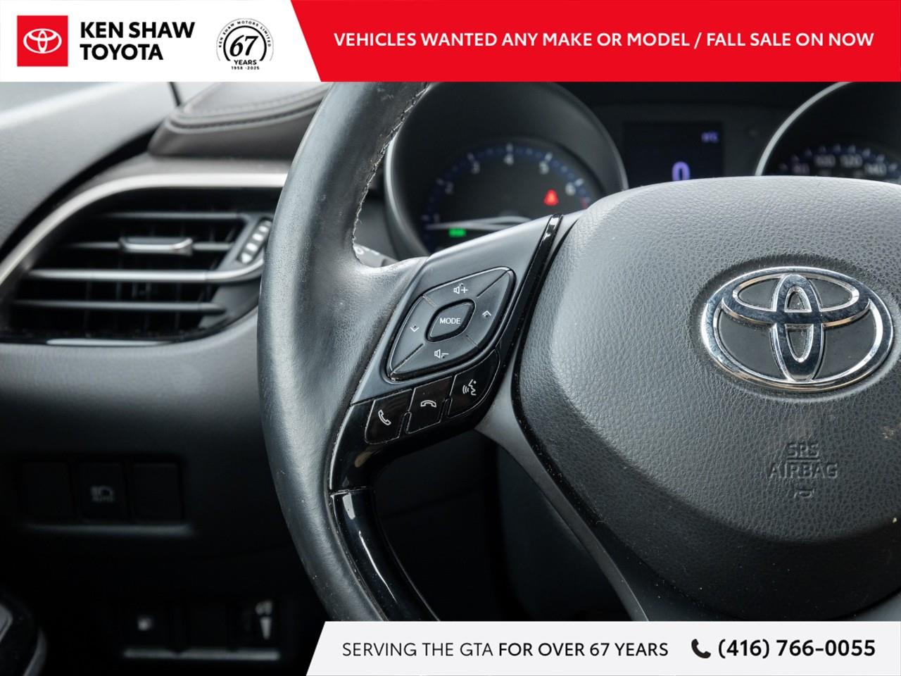 2019 Toyota C-HR Base 4dr Front-Wheel Drive Sport Utility Photo
