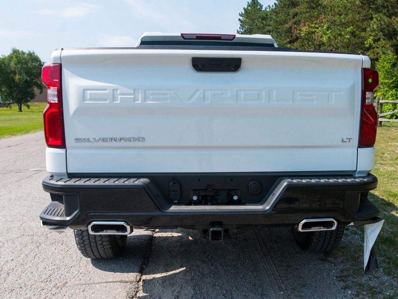 2026 Chevrolet Silverado 1500 Crew Cab Standard Box 4-Wheel Drive LT Trail Boss Photo