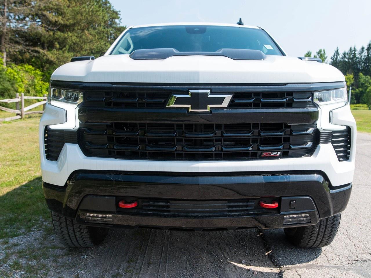 2026 Chevrolet Silverado 1500 Crew Cab Standard Box 4-Wheel Drive LT Trail Boss Photo