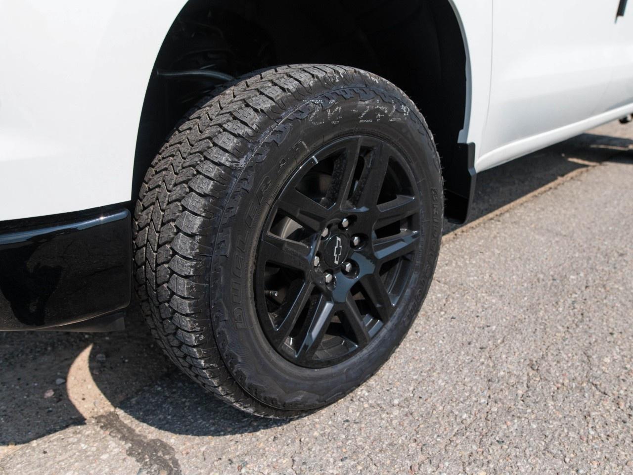 2026 Chevrolet Silverado 1500 Crew Cab Standard Box 4-Wheel Drive LT Trail Boss Photo