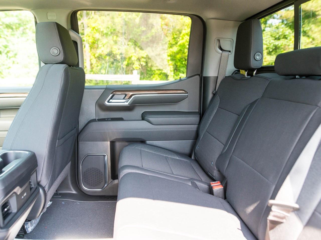 2026 Chevrolet Silverado 1500 Crew Cab Standard Box 4-Wheel Drive LT Trail Boss Photo