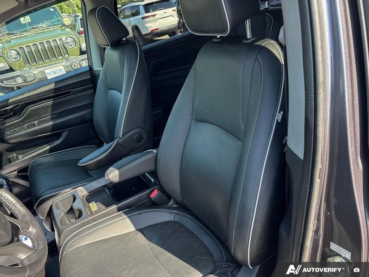 2021 Honda Odyssey Touring Passenger Van Photo