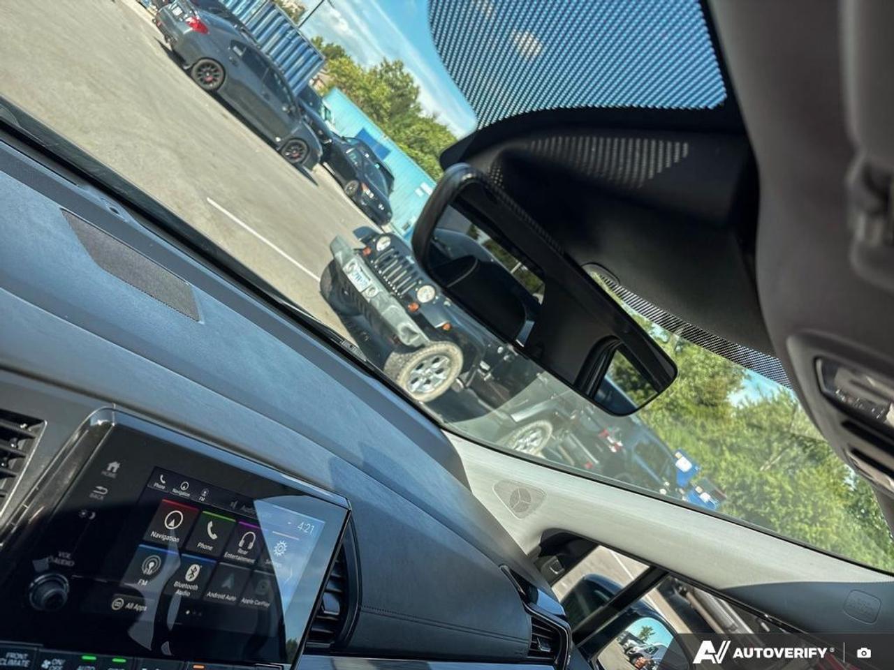 2021 Honda Odyssey Touring Passenger Van Photo