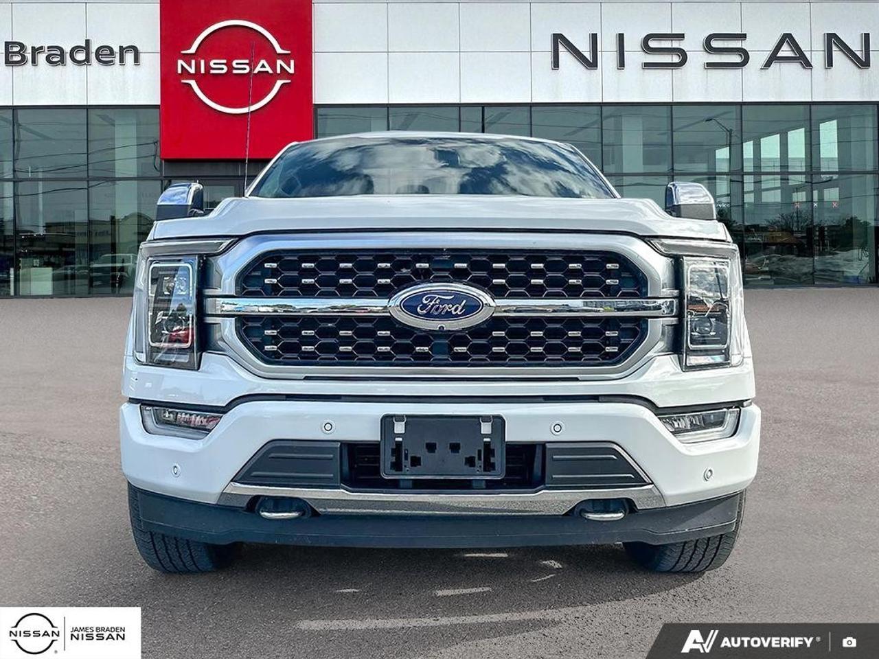 2022 Ford F-150 Platinum 4WD SuperCrew 5.5' Box Photo5