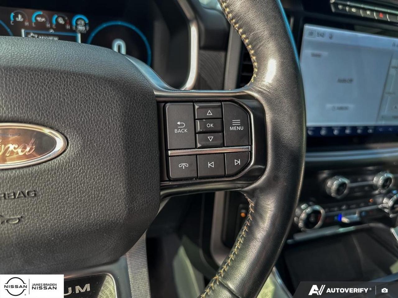 2022 Ford F-150 Platinum 4WD SuperCrew 5.5' Box Photo