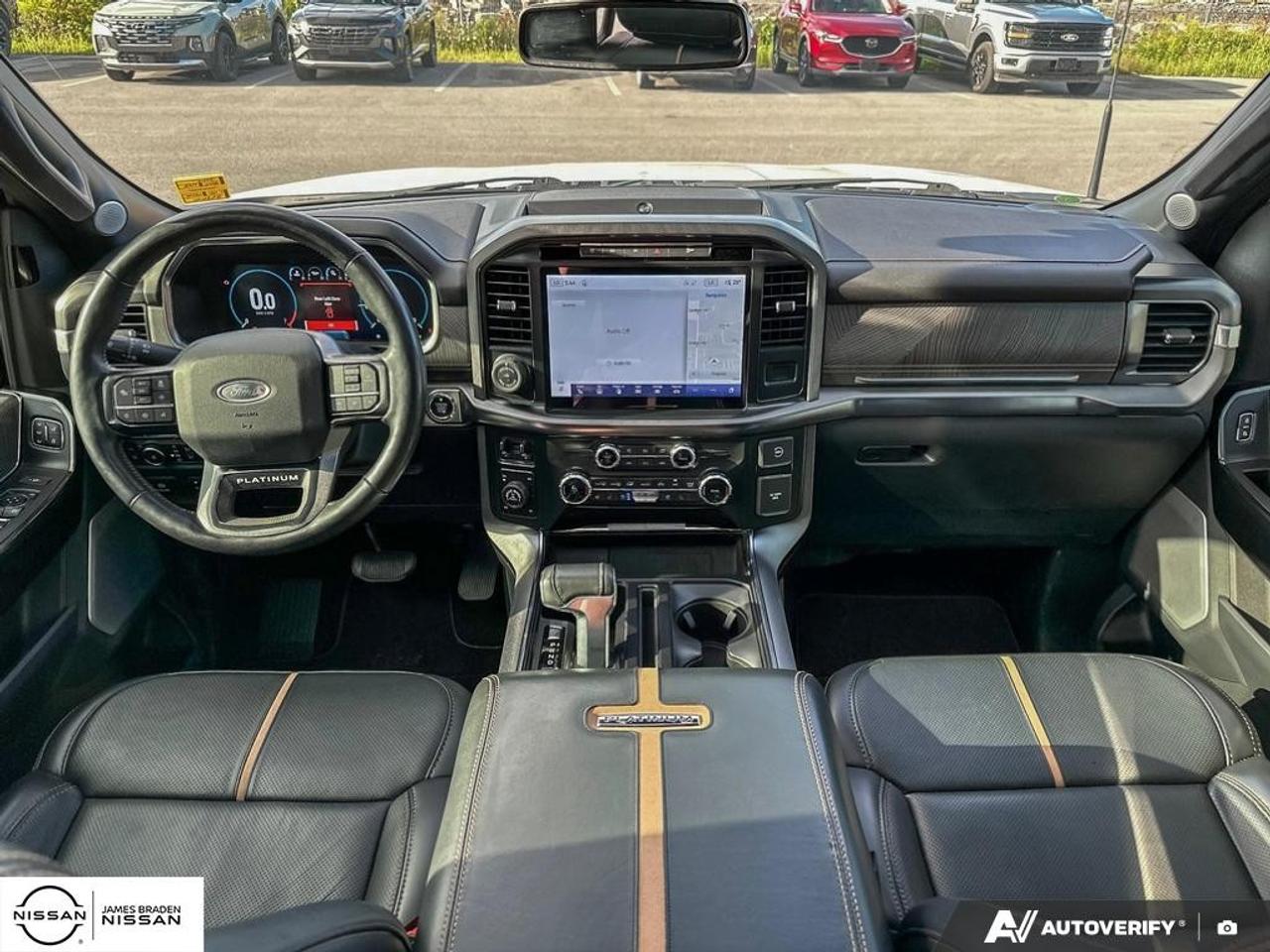 2022 Ford F-150 Platinum 4WD SuperCrew 5.5' Box Photo