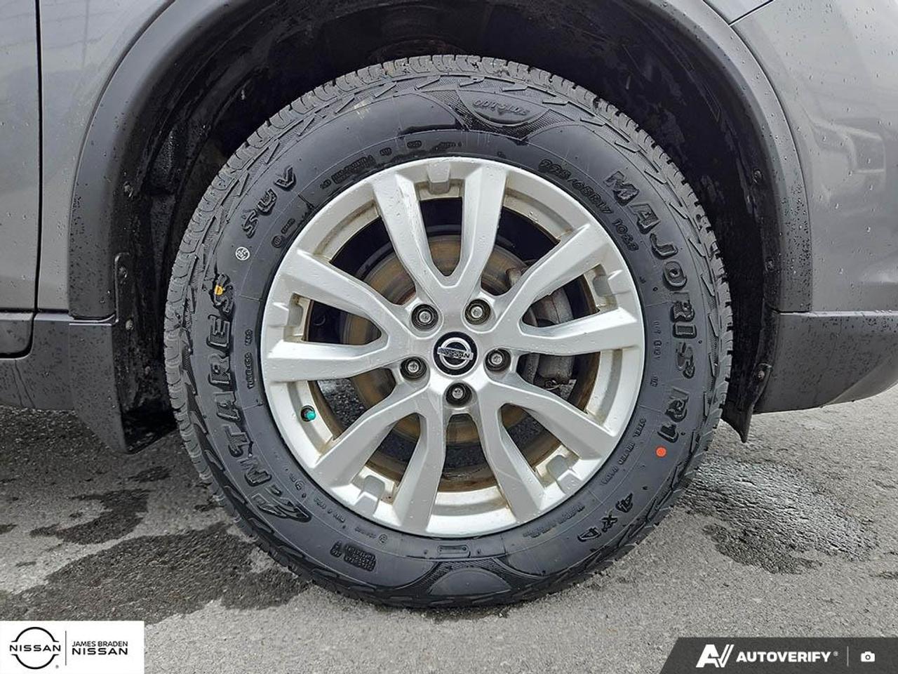 2019 Nissan Rogue AWD S Photo
