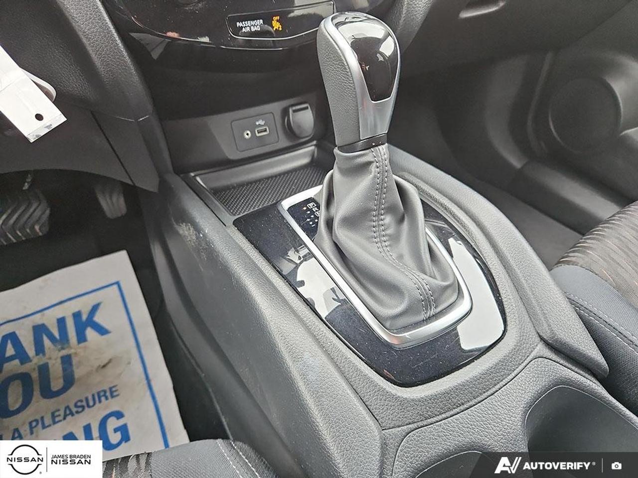 2019 Nissan Rogue AWD S Photo
