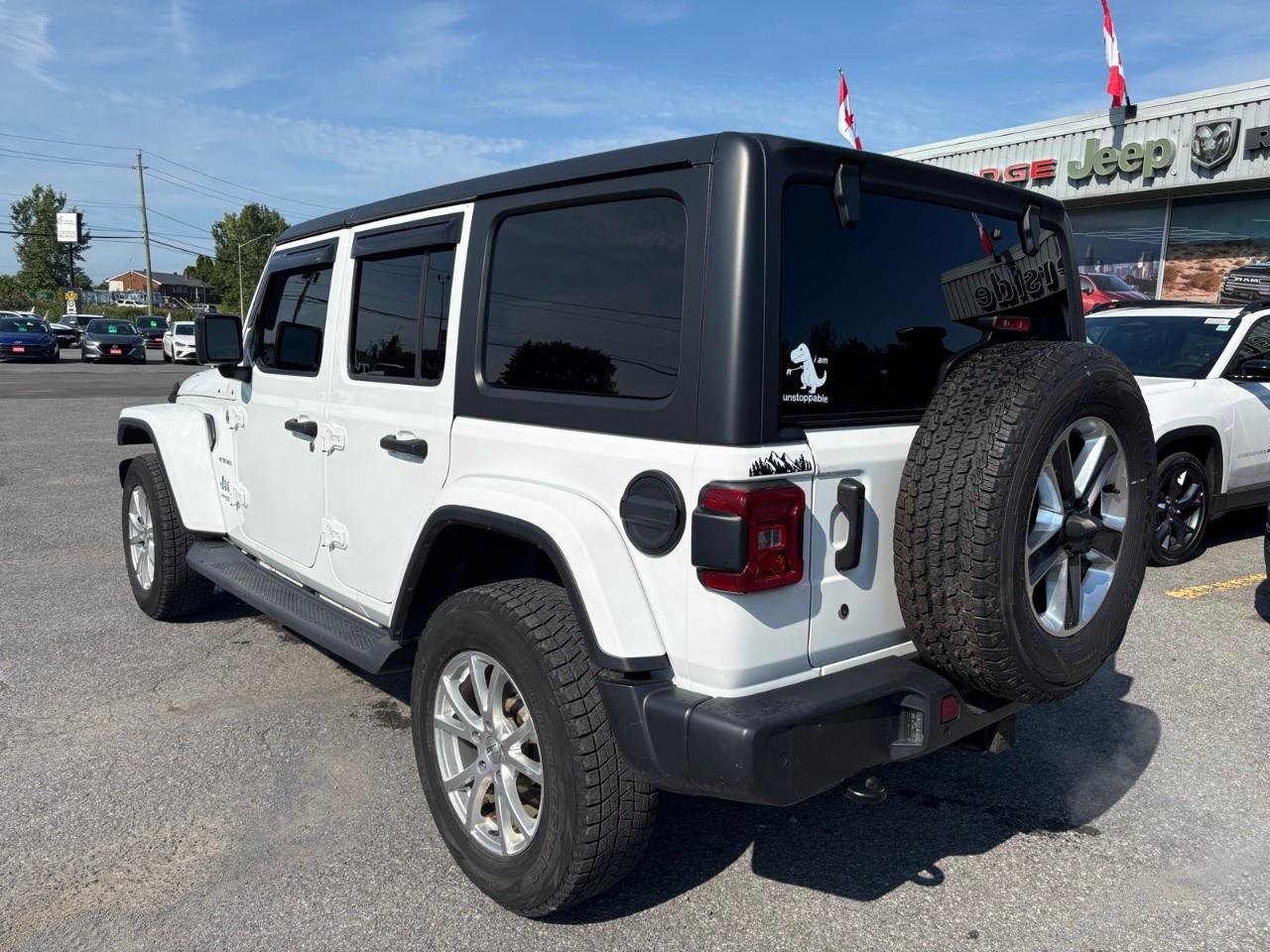 2020 Jeep WRANGLER UNLIMITED Sahara 4x4 Photo