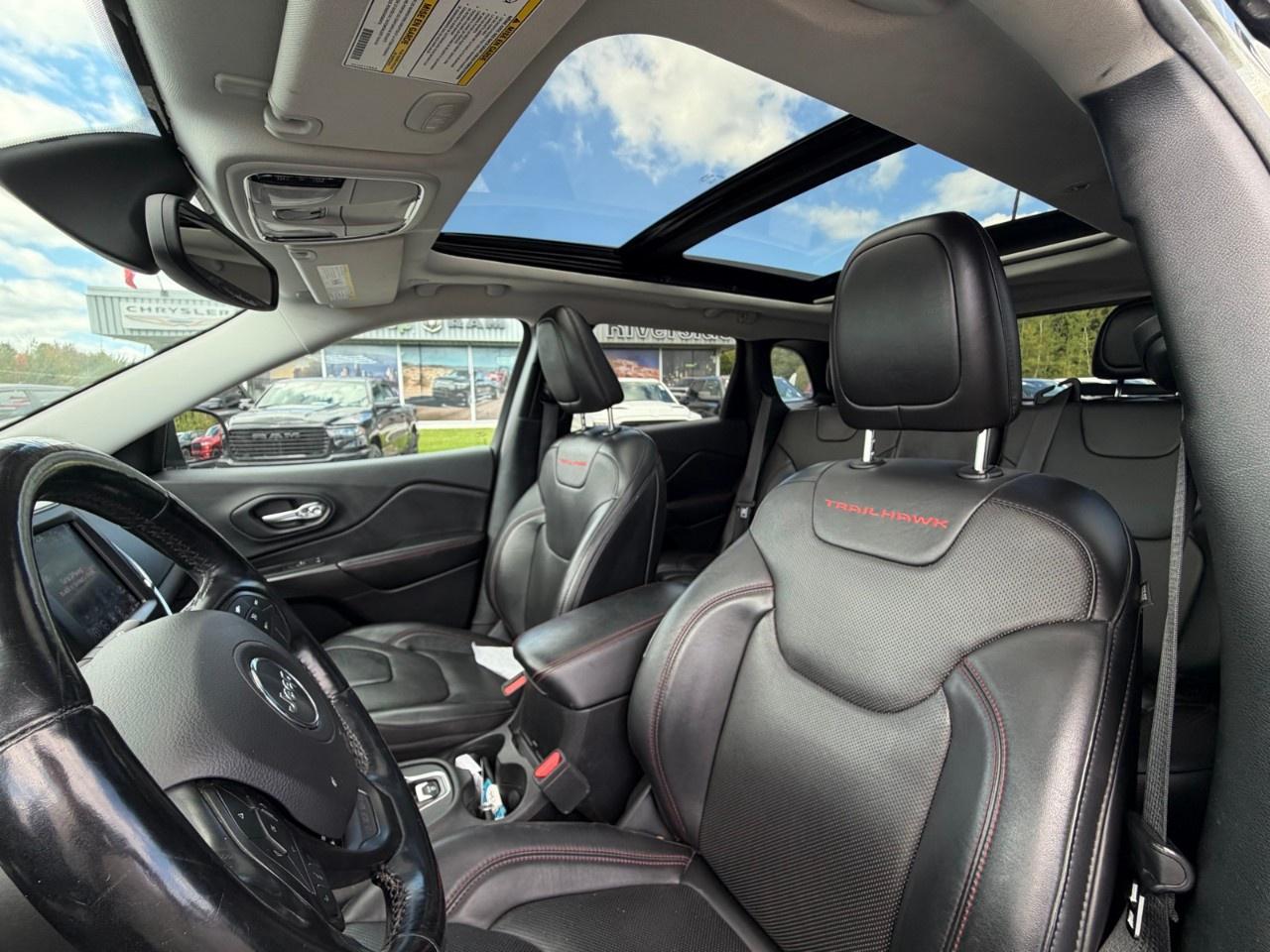 2020 Jeep Cherokee TRAILHAWK ELITE 4X4 Photo