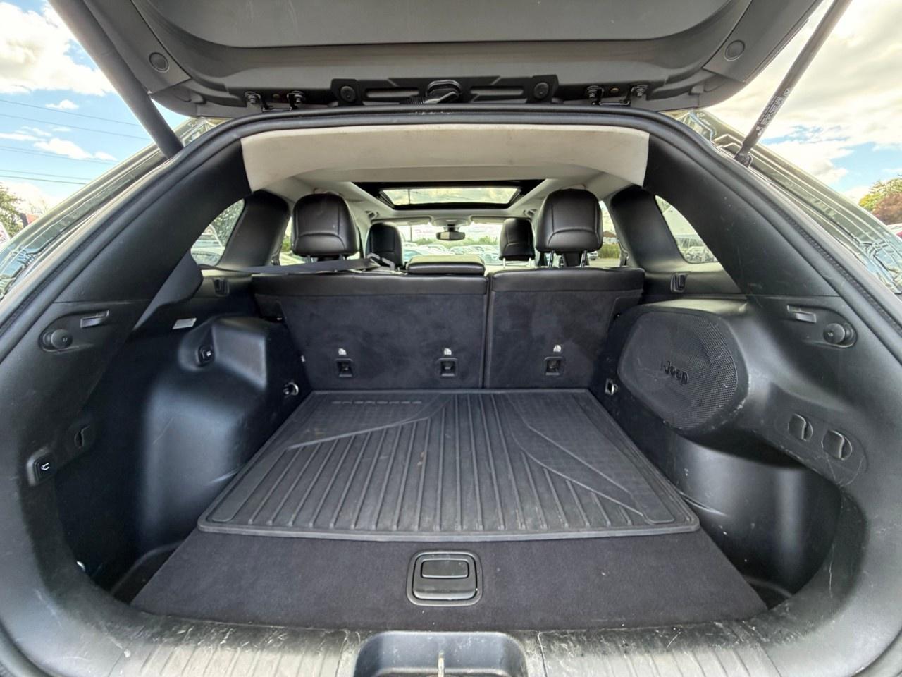 2020 Jeep Cherokee TRAILHAWK ELITE 4X4 Photo