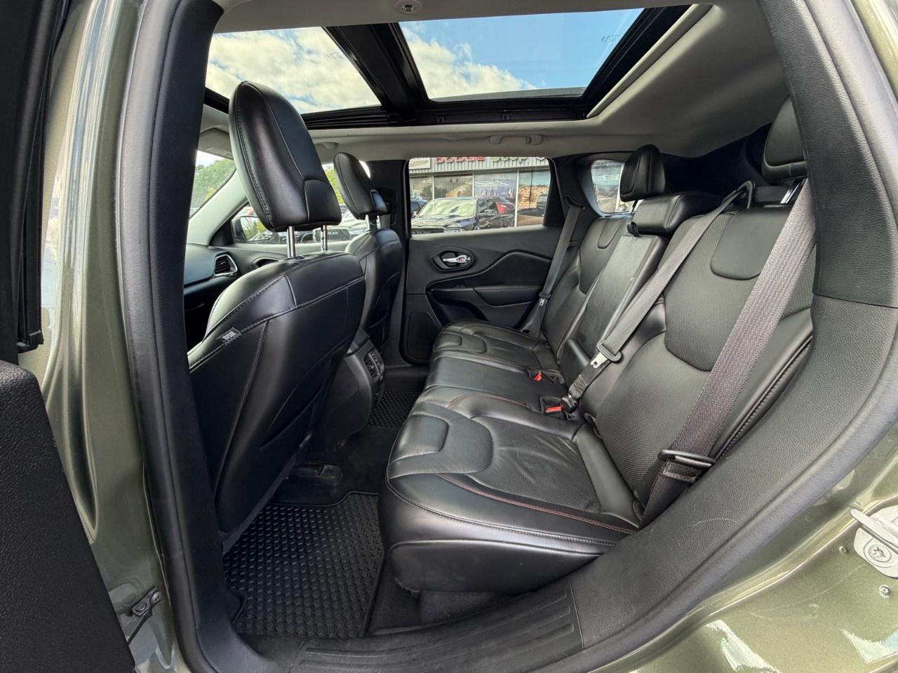2020 Jeep Cherokee TRAILHAWK ELITE 4X4 Photo