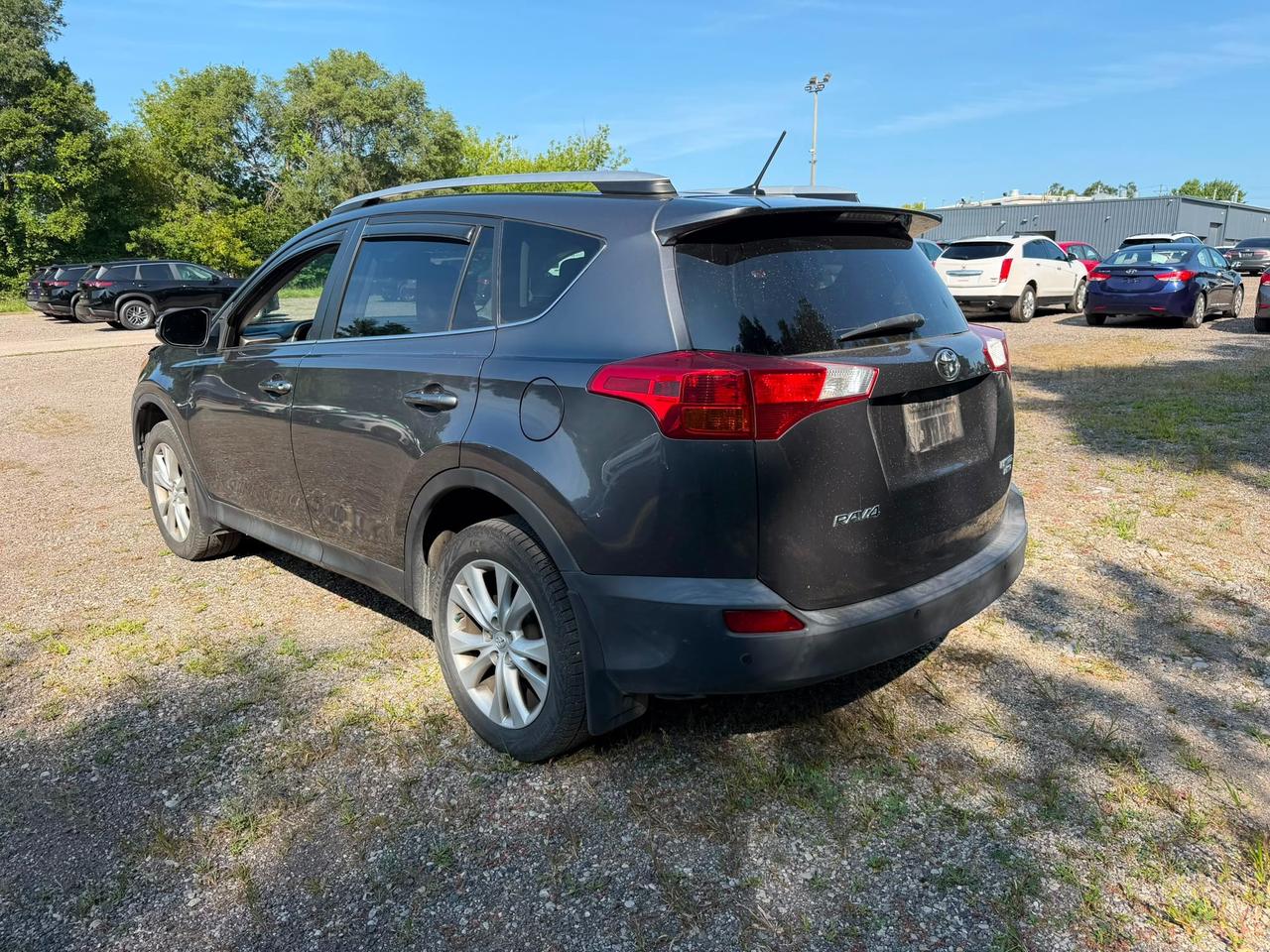 2015 Toyota RAV4 Limited 4dr All-wheel Drive Photo3