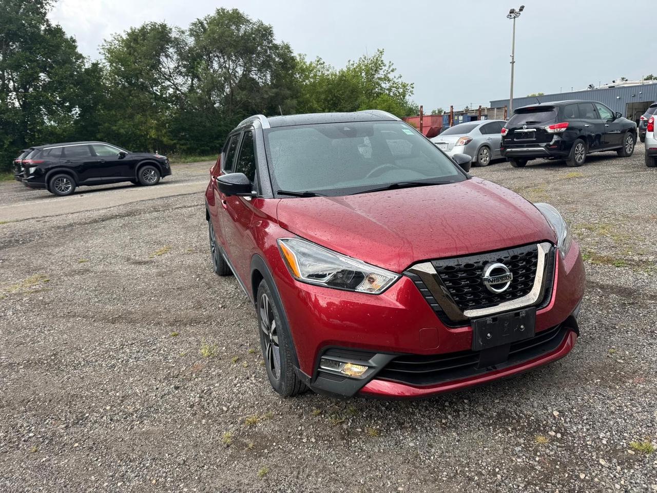 2020 Nissan Kicks SR (CVT) 4dr Front-Wheel Drive Photo5