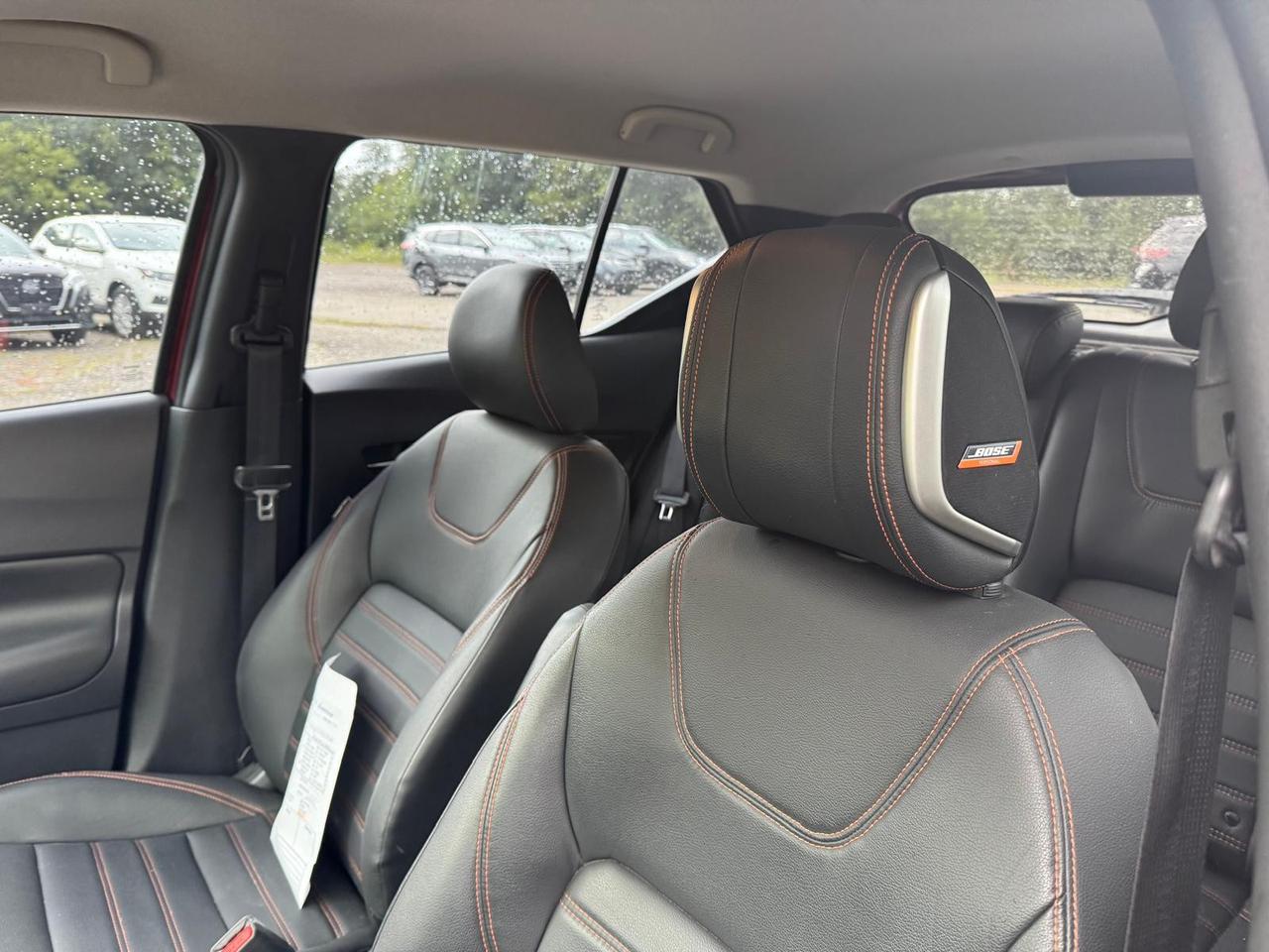 2020 Nissan Kicks SR (CVT) 4dr Front-Wheel Drive Photo