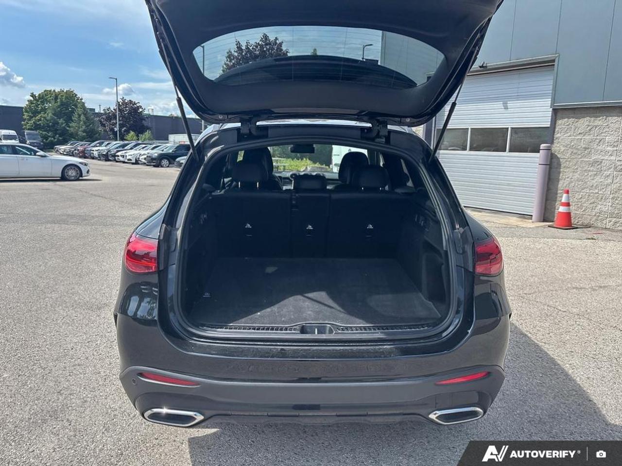 2026 Mercedes-Benz GLC 300 Base GLC 300 4dr All-Wheel Drive 4MATIC Photo