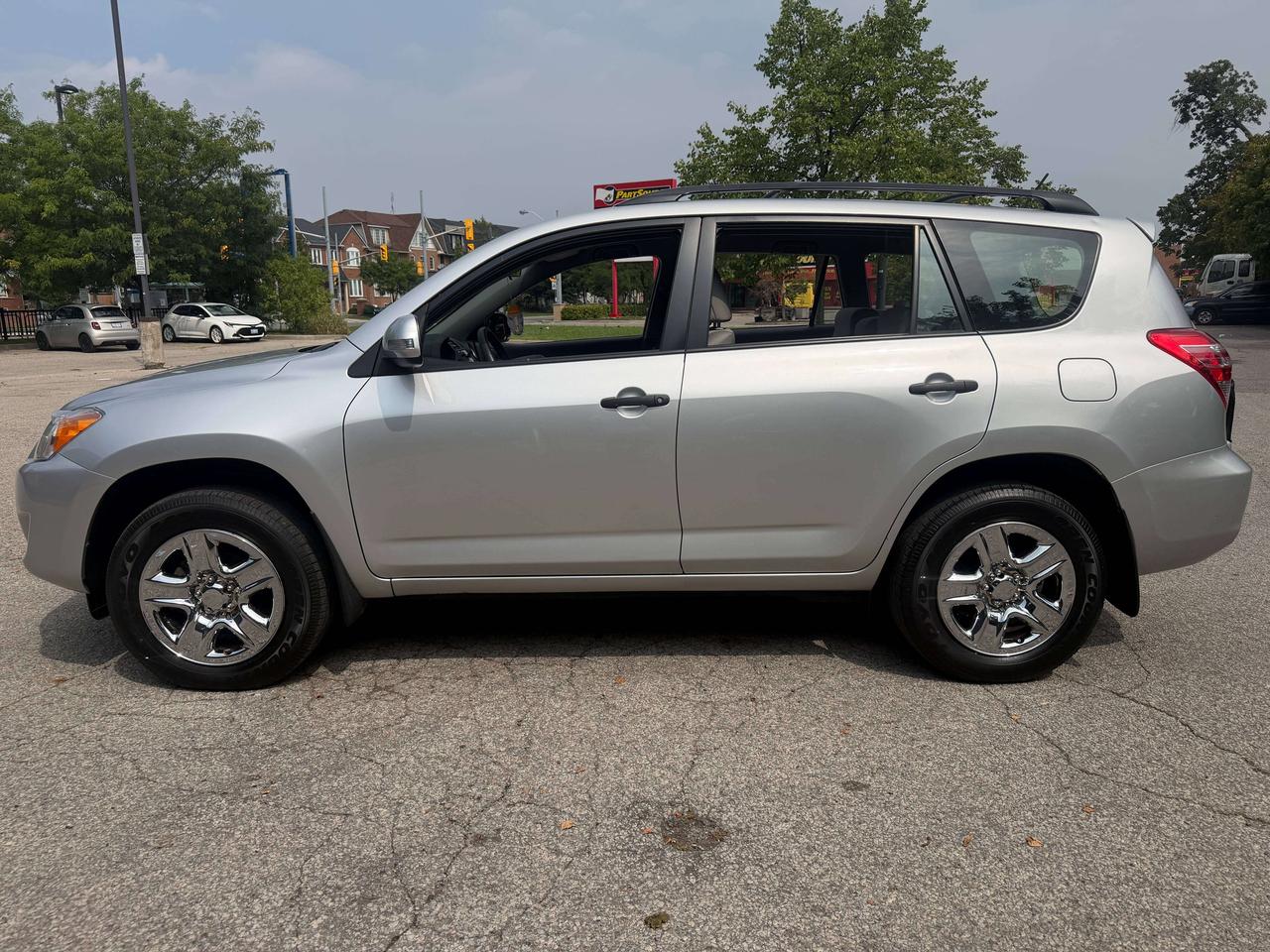 2009 Toyota RAV4 !!!SOLD  !!!! YES ONLY 64366 KMS !!  CAR FAX CLEAN Photo