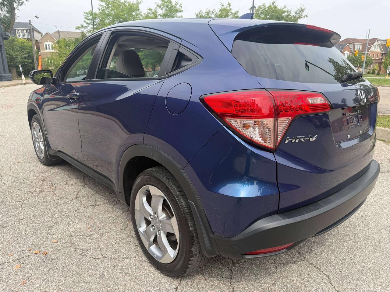 2017 Honda HR-V EX !! ONE OWNER !! 91460 KMS !!CAR FAX CLEAN Photo