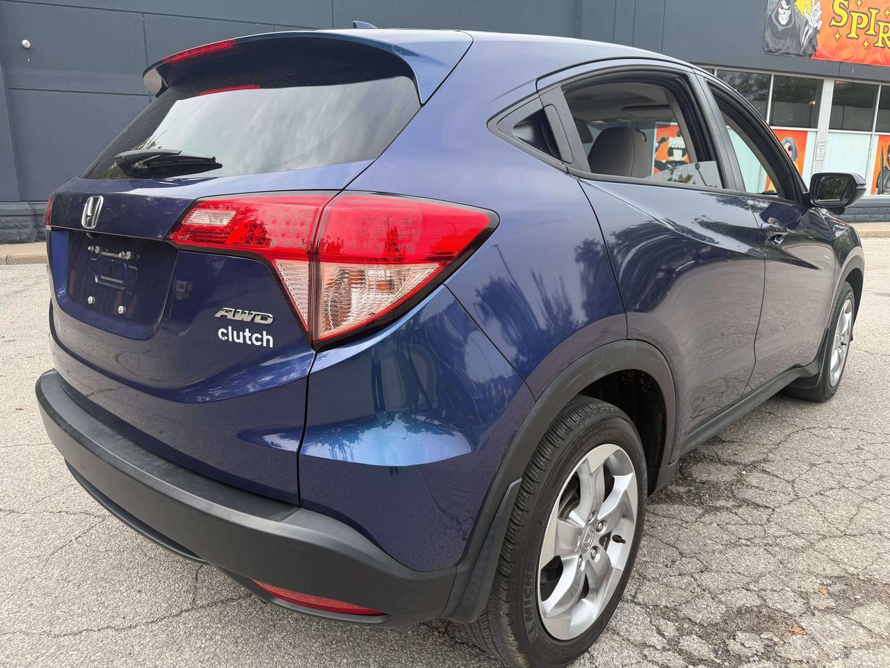 2017 Honda HR-V EX !! ONE OWNER !! 91460 KMS !!CAR FAX CLEAN Photo