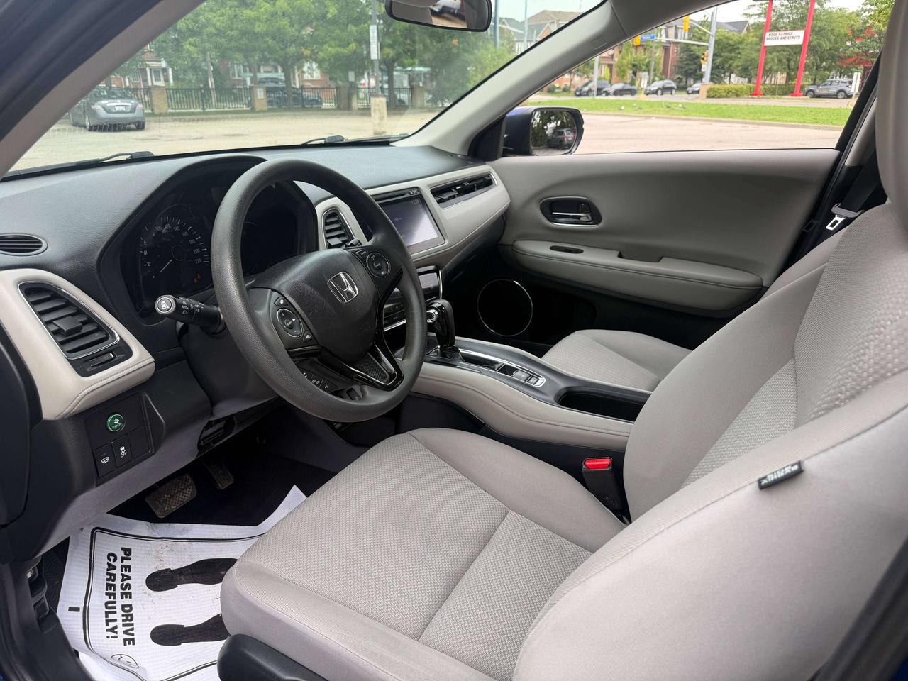 2017 Honda HR-V EX !! ONE OWNER !! 91460 KMS !!CAR FAX CLEAN Photo