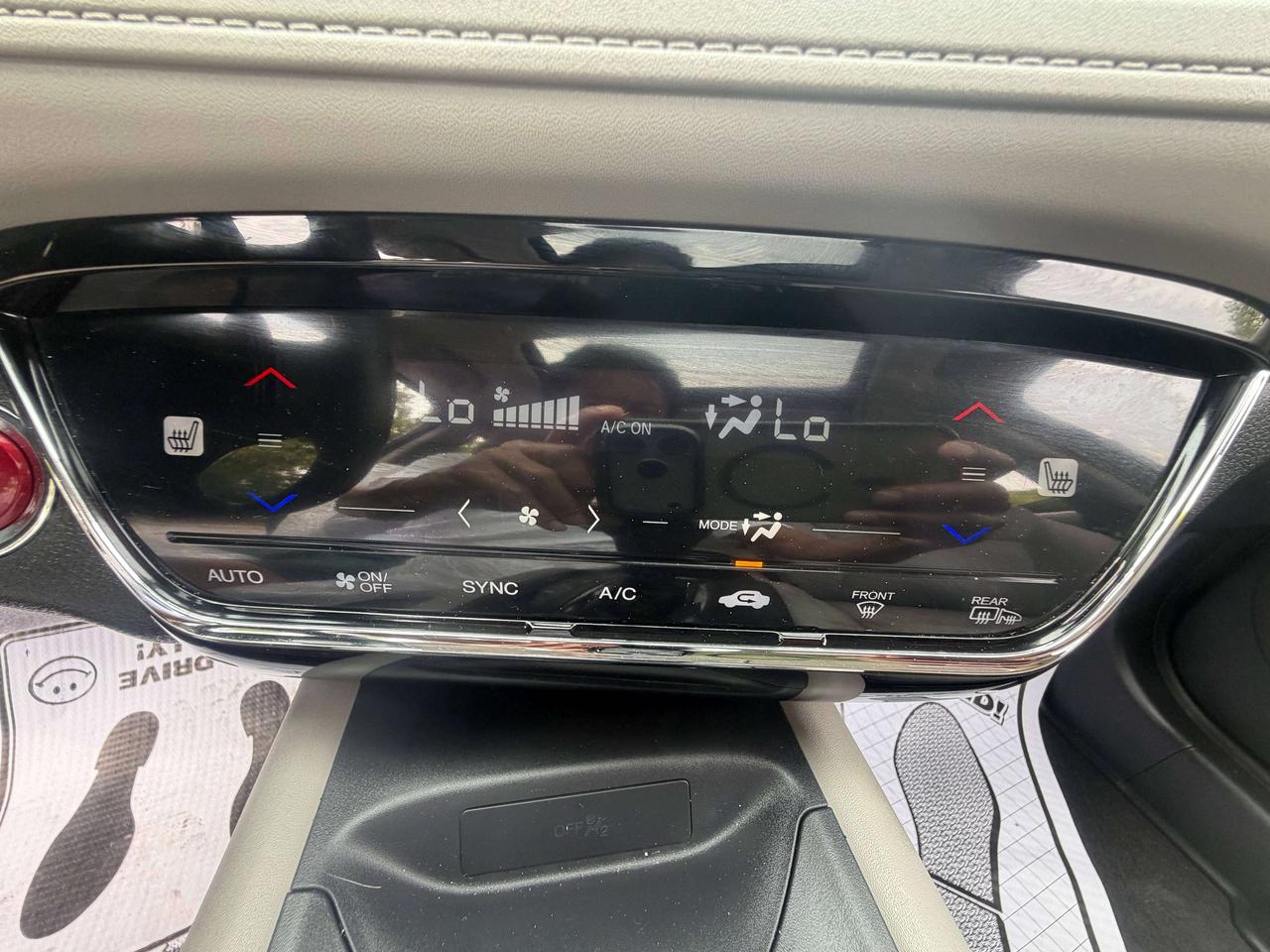 2017 Honda HR-V EX !! ONE OWNER !! 91460 KMS !!CAR FAX CLEAN Photo