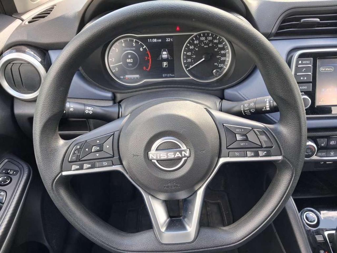 2024 Nissan Versa SV CVT Photo