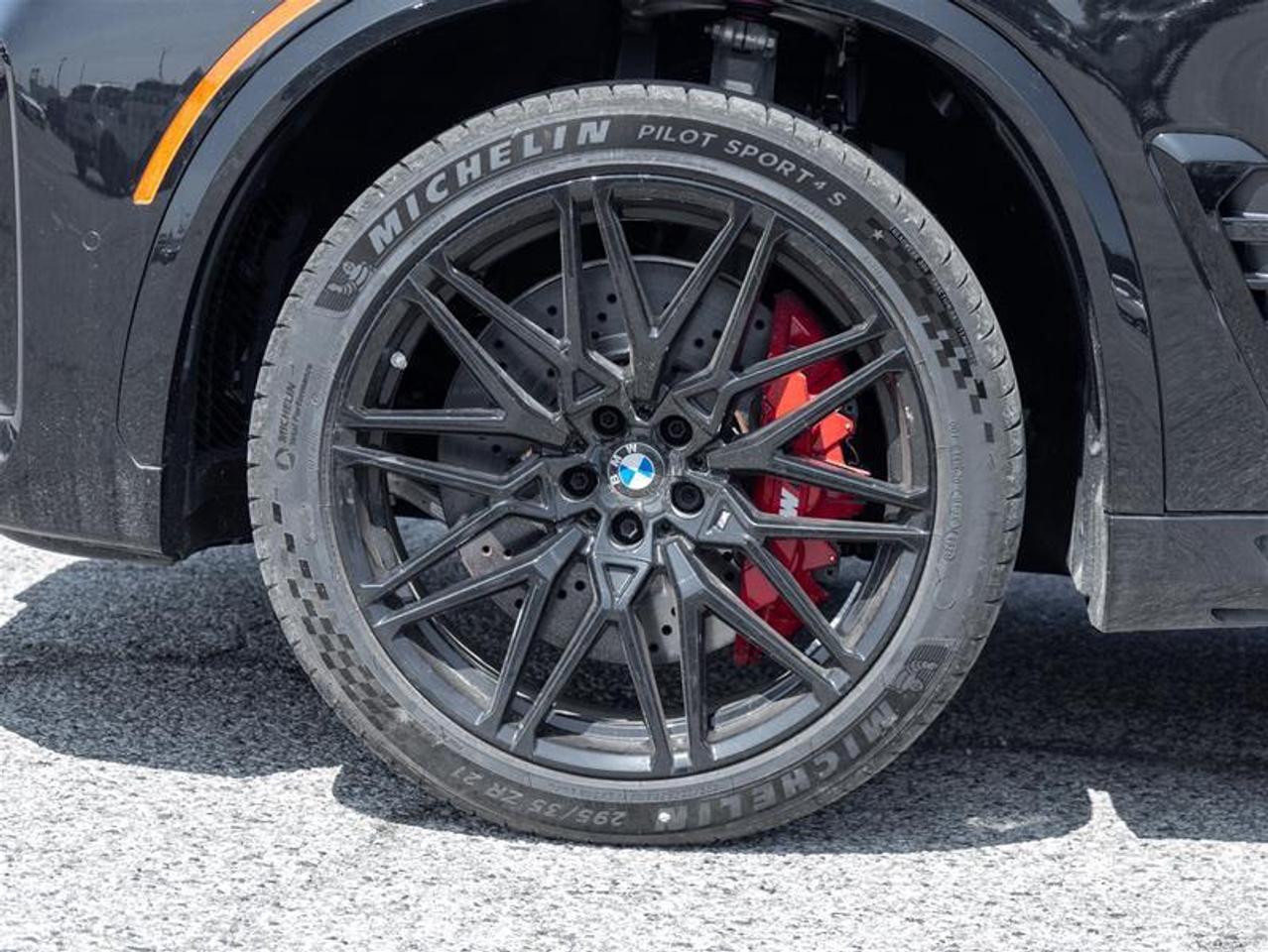 2026 BMW X5 M Competition 4dr All-Wheel Drive Sports Activity Vehicle Photo4