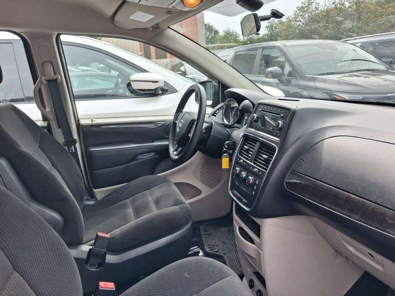 2014 Dodge Grand Caravan 4dr Wgn SE Photo