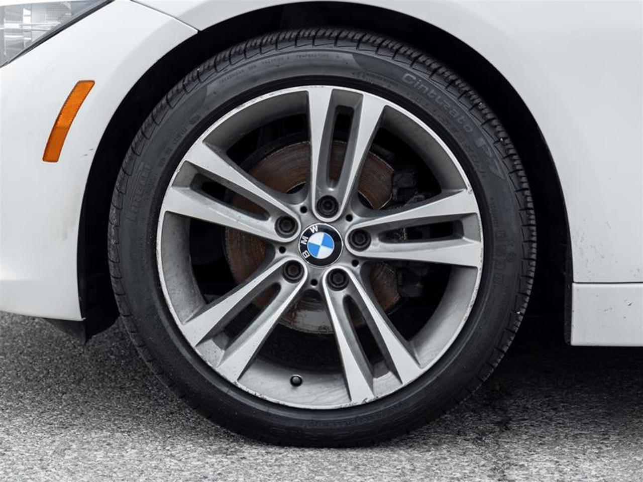2016 BMW 320 i xDrive 4dr All-wheel Drive Sedan Photo