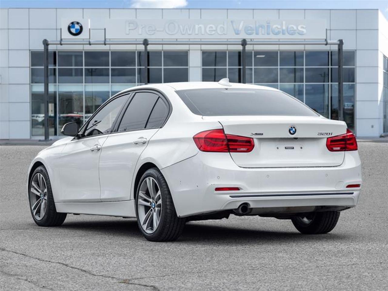 2016 BMW 320 i xDrive 4dr All-wheel Drive Sedan Photo