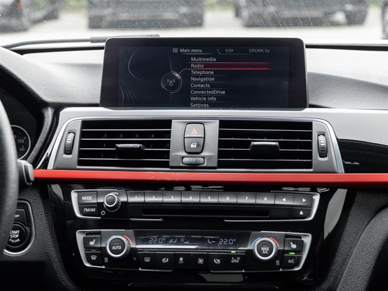 2016 BMW 320 i xDrive 4dr All-wheel Drive Sedan Photo